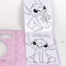 Disney Lilo és Stitch, A csillagkutya Banana színezhető füzet szett sablonnal